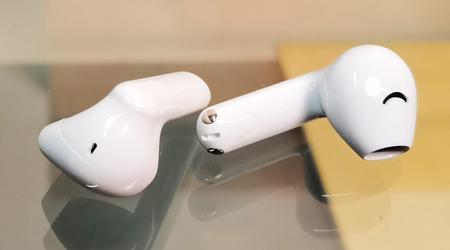 Gjennomgang av Huawei FreeBuds SE 2 TWS-hodetelefoner: garantert 6 timers musikk på 4 gram